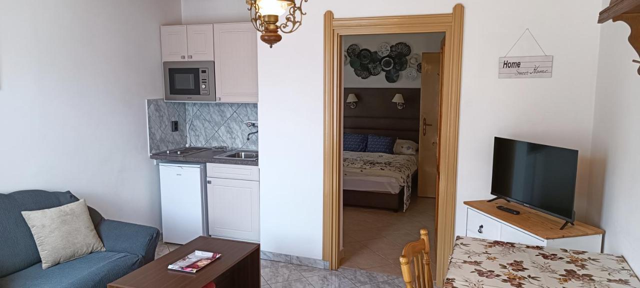 Rozsa Apartman Zalakaros Apartment Luaran gambar
