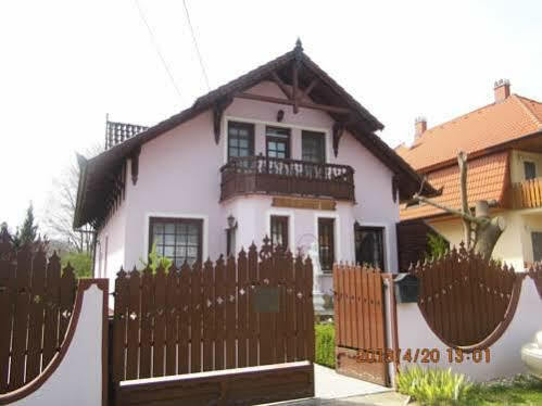 Rozsa Apartman Zalakaros Apartment Luaran gambar